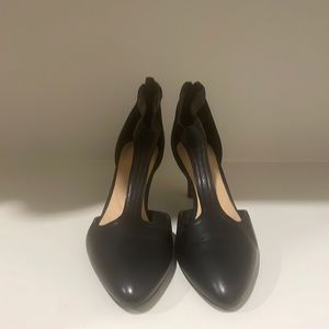 Clarks Artisan size 8 heels black